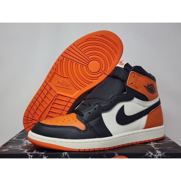 DS Air Jordan 1 Retro High OG SHATTERED BACKBOARD 2025 DZ5485-008 - Picture 1 of 6